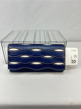 Navy Wave-Accent Women's Wallet - Unbranded